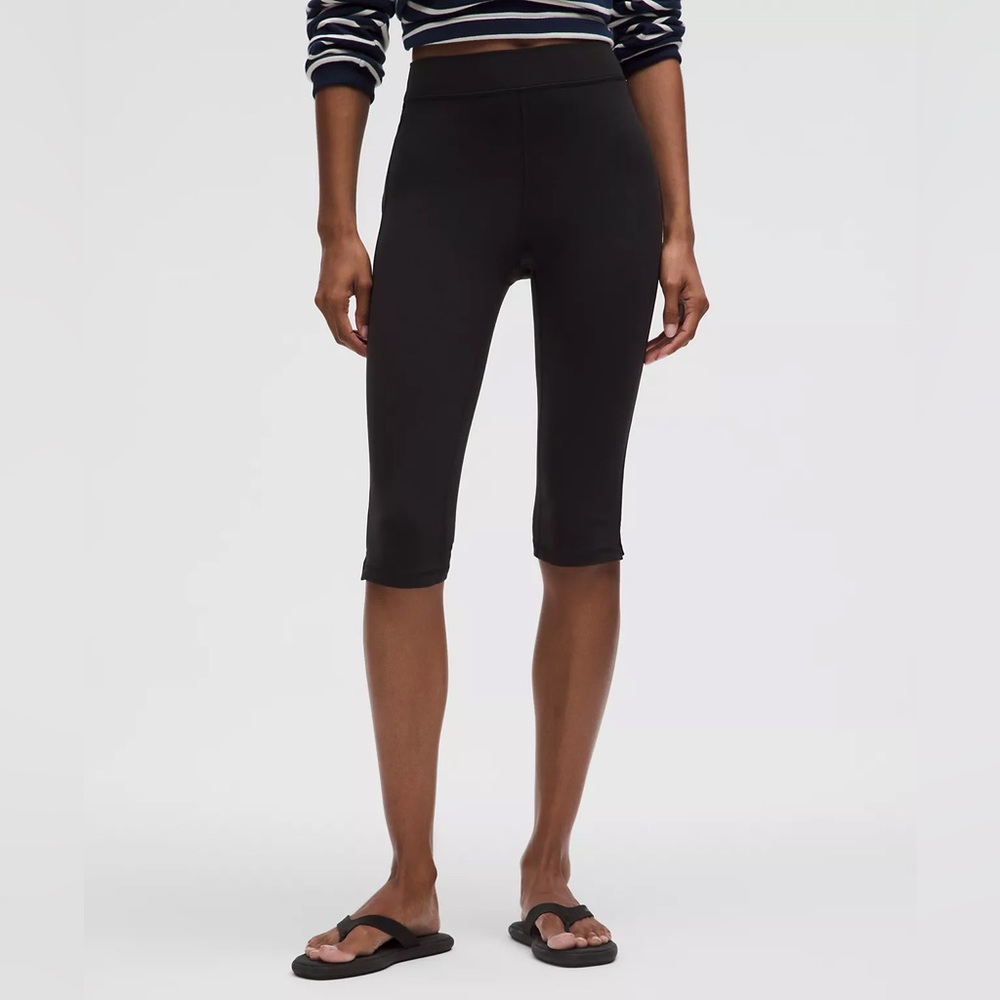 Lululemon Groove High Rise Crop 15”